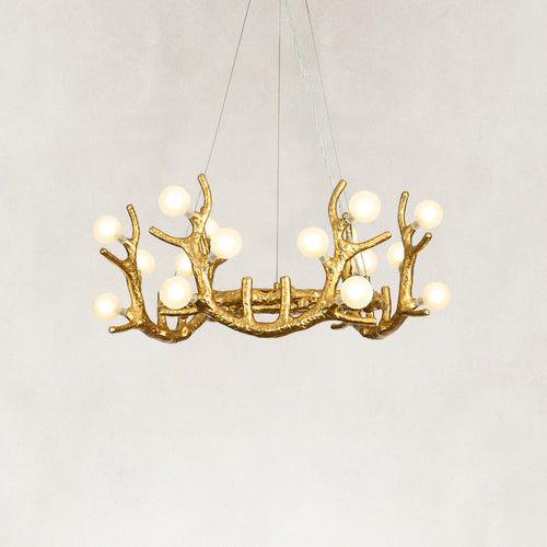 Cervina Grand Antler Globe Chandelier 26